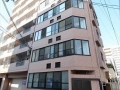 アミスタッド本町の外観