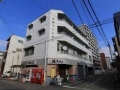 河野マンションの外観