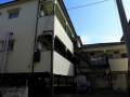コーポ松末A棟の外観