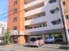 第8成田マンションの外観
