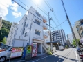 ヴィラ松山の外観