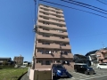 ビッグウエストⅢの外観